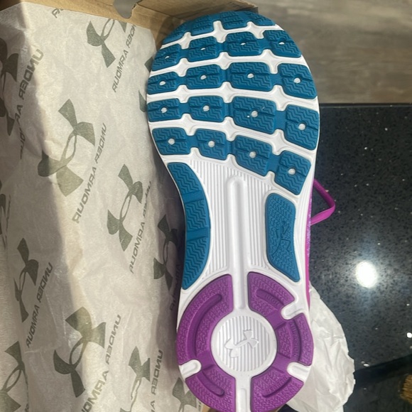 Under Armour Charged Bandit 3 Youth 7 - Picture 5 of 5